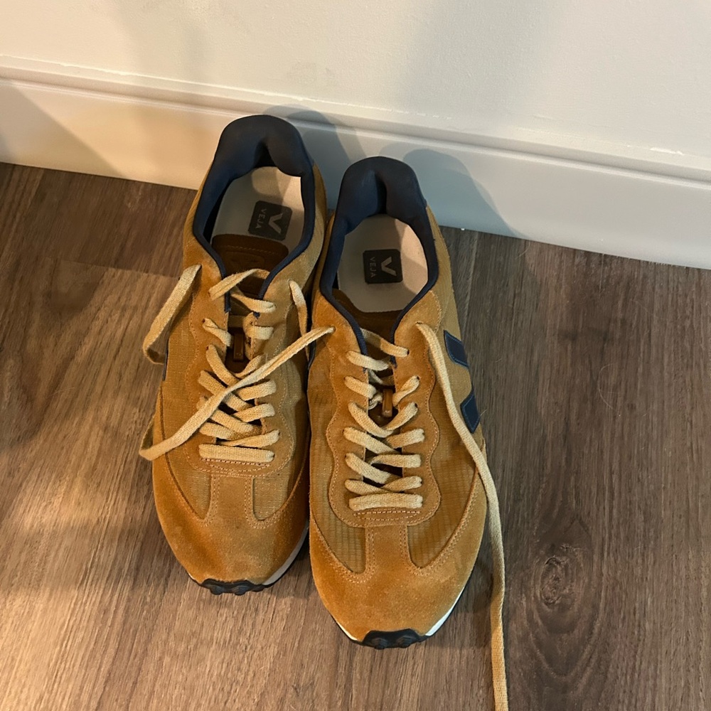 Tan Veja Sneakers